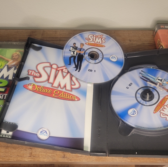 Sims 3 PC Bundle (university, deluxe and open for business) - Picture 4 of 6